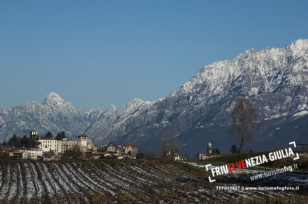 Castello di Colloredo di Monte Abano